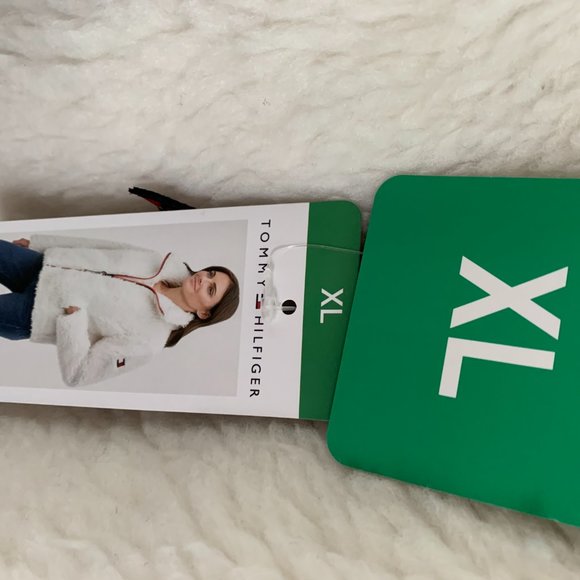 NWT Tommy Hilfiger Zip Faux Fur Zipped Jacket (warm for winter months) - Picture 15 of 16